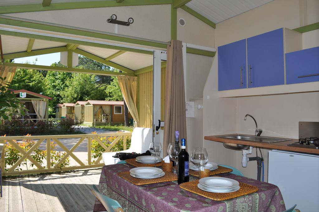 Camping Versilia Mare Hotel Lido di Camaiore Exterior foto